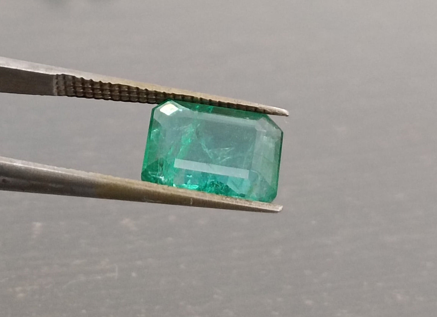 2.28ct  Zambian Emerald, 100% Natural Gem