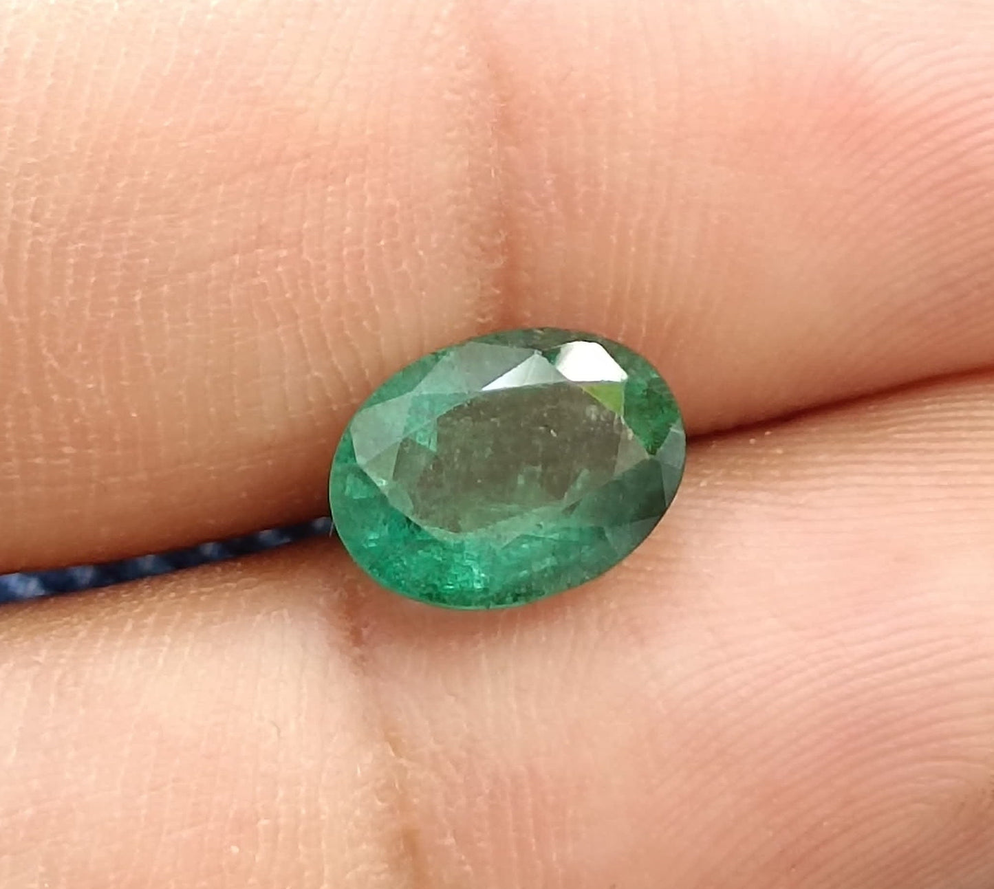 2.56ct Medium Deep  Zambian Emerald , 100% Natural Earth Mined Gem.