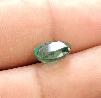 2.56ct Medium Deep  Zambian Emerald , 100% Natural Earth Mined Gem.