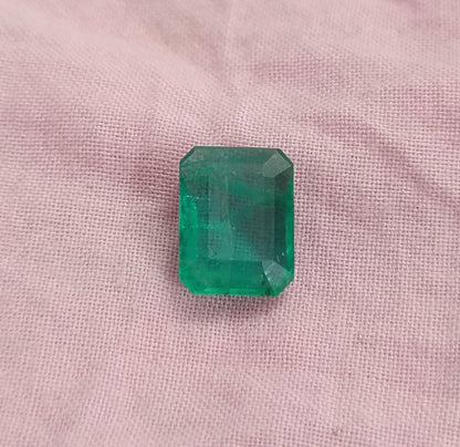 2.28ct  Zambian Emerald, 100% Natural Gem