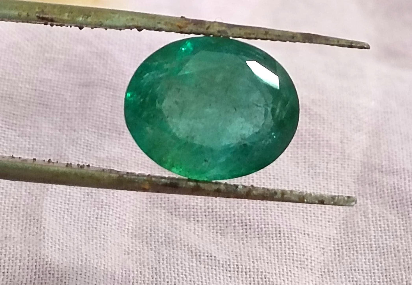 5.31ct Beutiful Zambian Emerald, 100% Natural  Gemstone