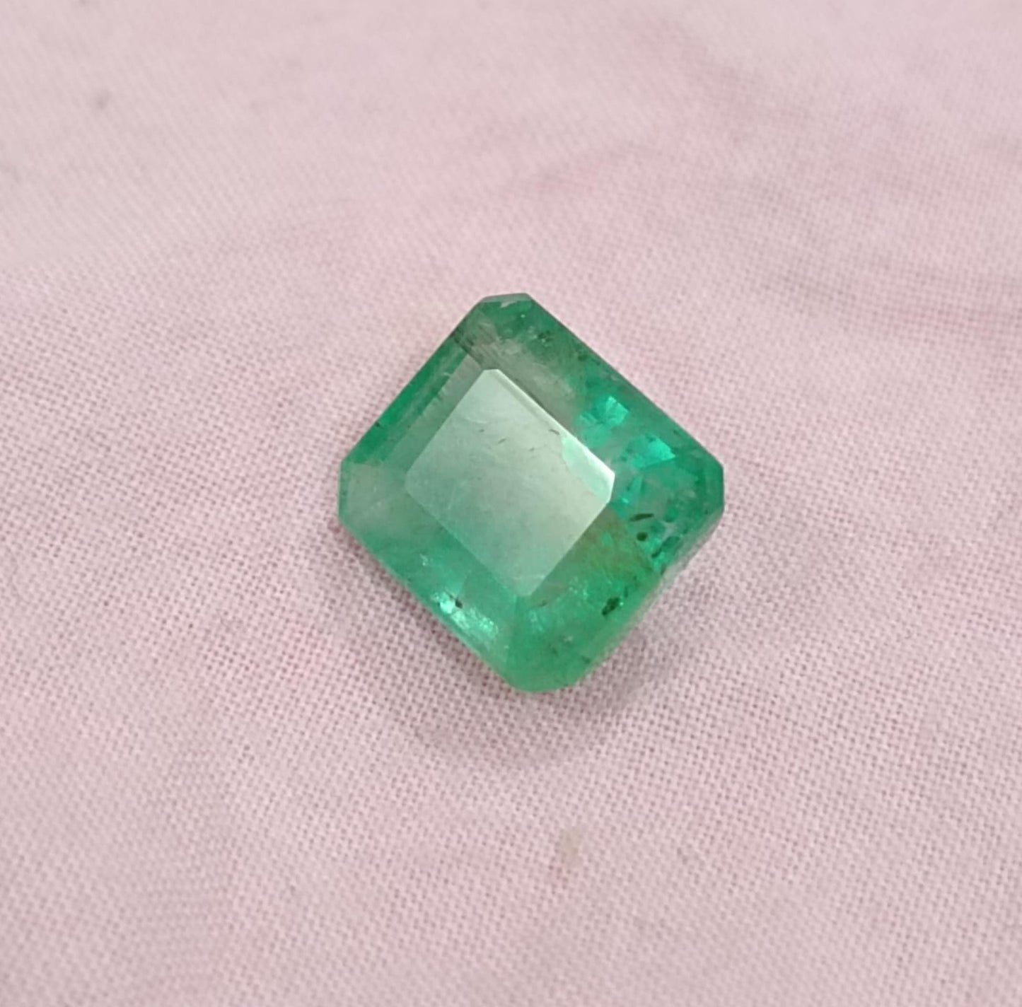 4.67ct Zambian Emerald, 100% Natural Gem