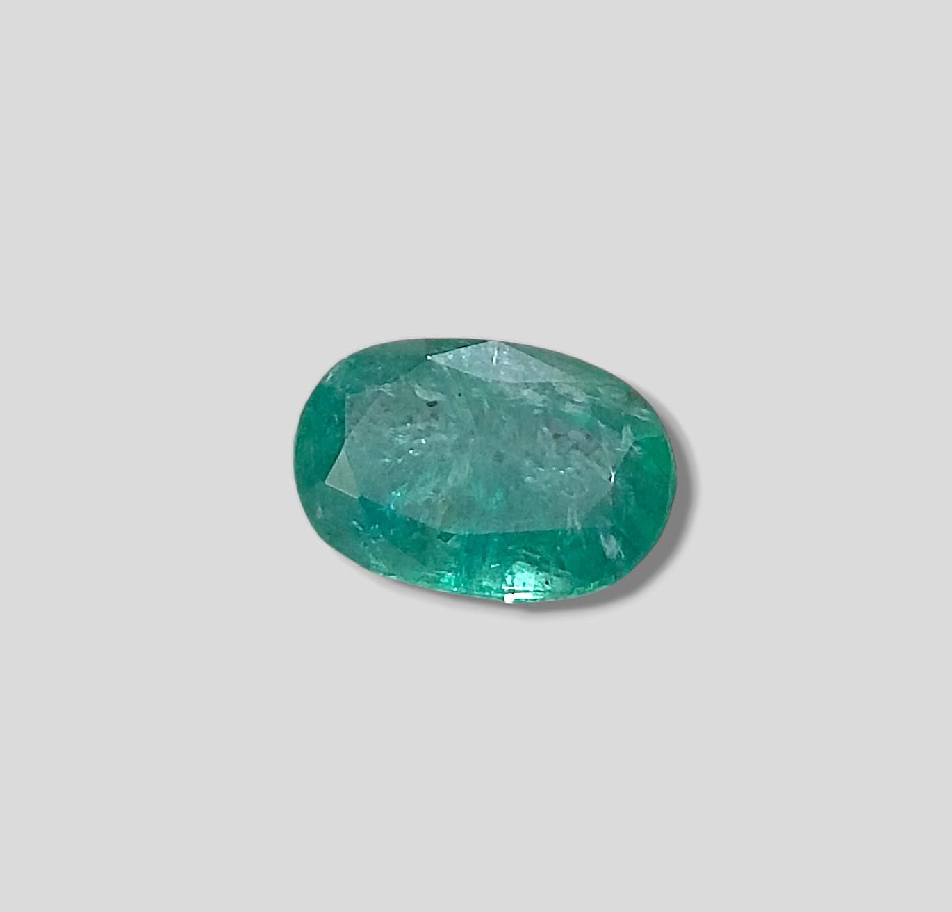 2.93ct Slightly bluish Green Zambian Emerald , 100% Natural Earth Mined Gemstone.