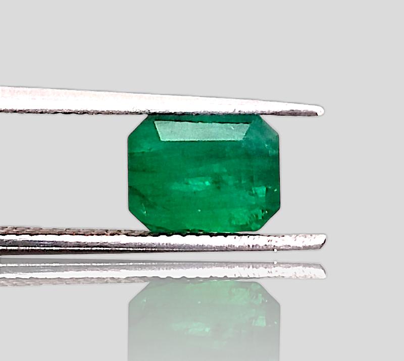 1.38ct Zambian Emerald , 100% Natural Gem