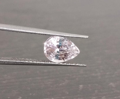 1.14ct Full luster White Sapphire, 100% Untreated Natural Gemstone.