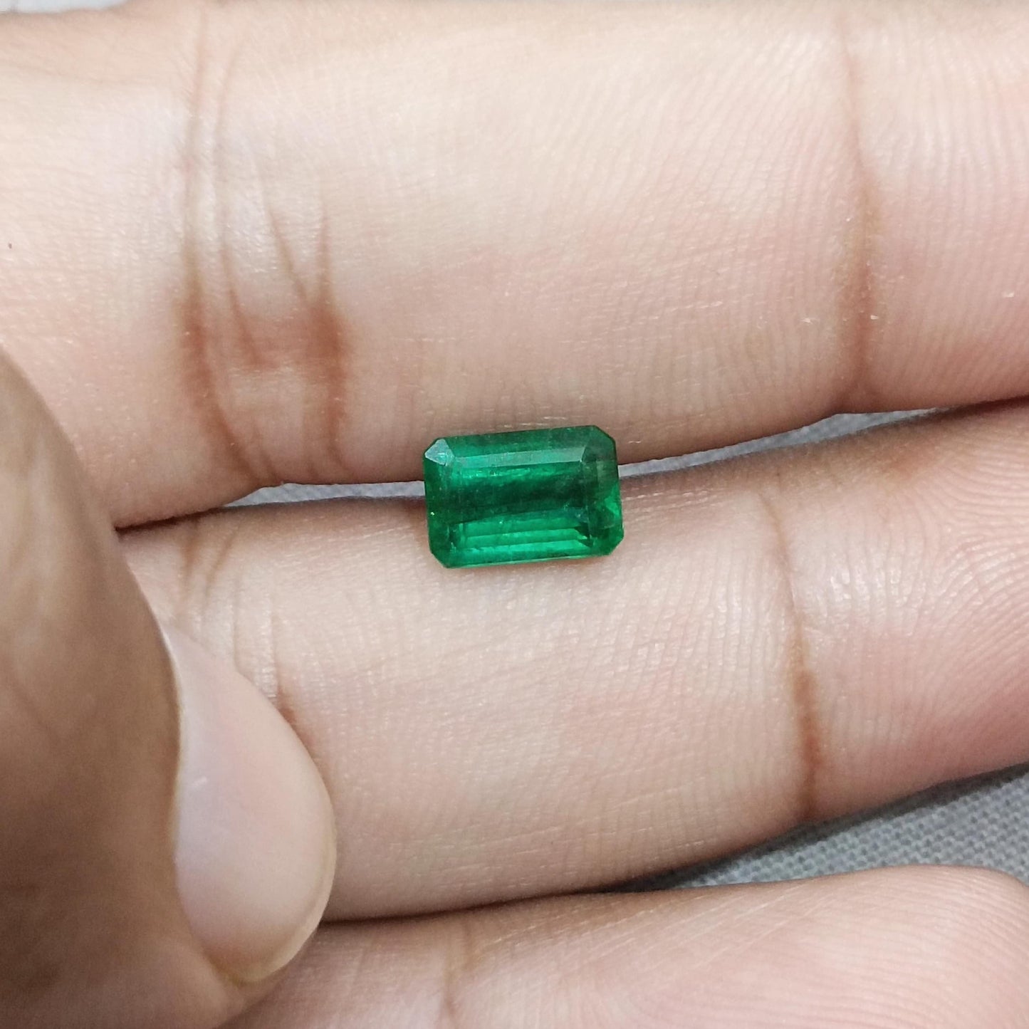 1.68ct AAA Color Grade Zambian Emerald , 100% Natural Earth Mined Gem.