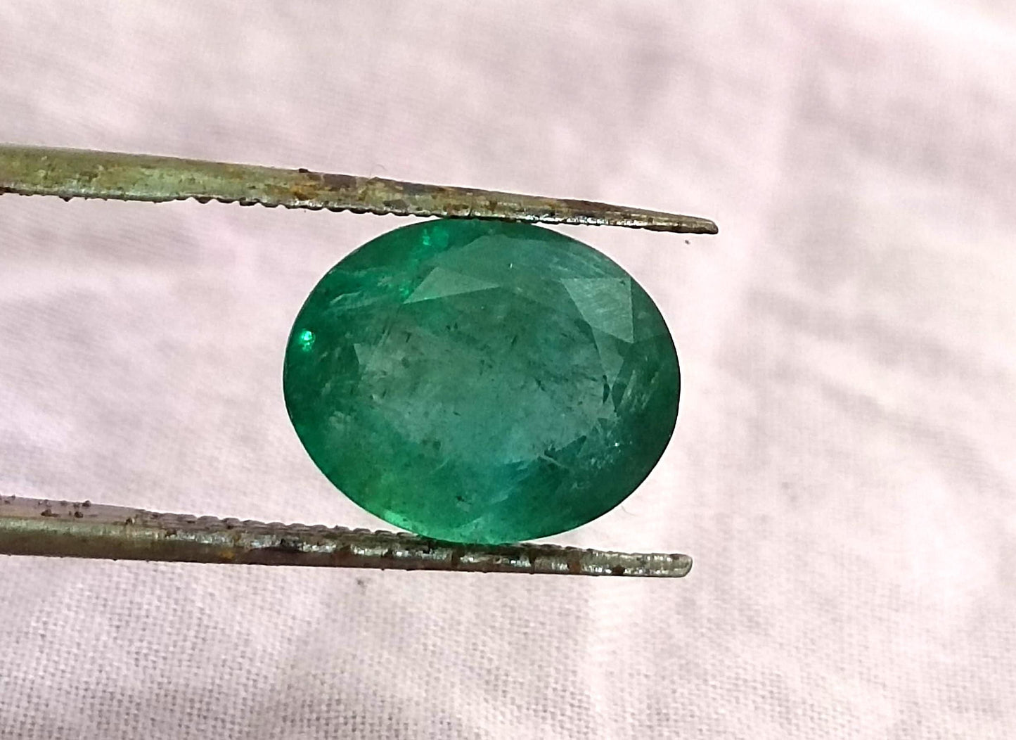 5.31ct Beutiful Zambian Emerald, 100% Natural  Gemstone