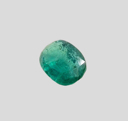 2.93ct Slightly bluish Green Zambian Emerald , 100% Natural Earth Mined Gemstone.