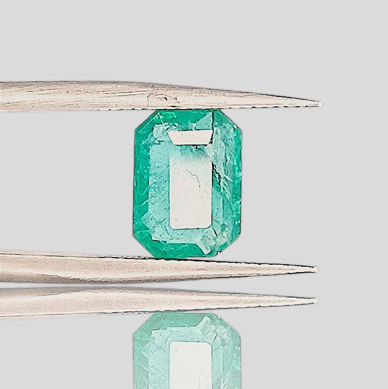 2.05ct Zambian Emerald, 100% Natural Gem