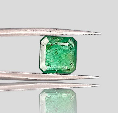 2.55ct Zambian Emerald , 100% Natural Gem