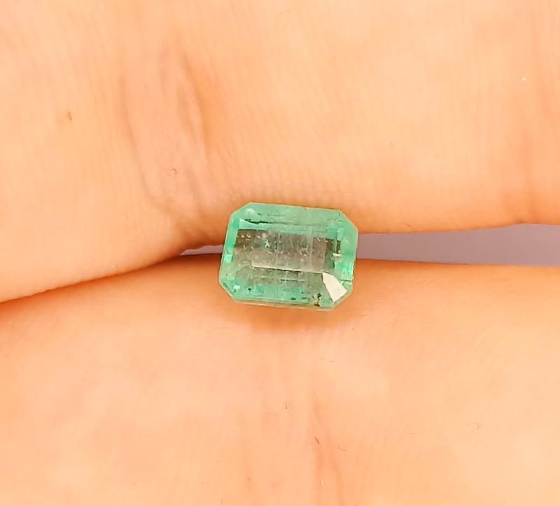 1.70ct Ethiopian Emerald, 100% Natural Gem