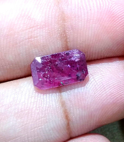 GSI Certified 4.04ct Maroon Red Ruby, 100% Natural Gemstone