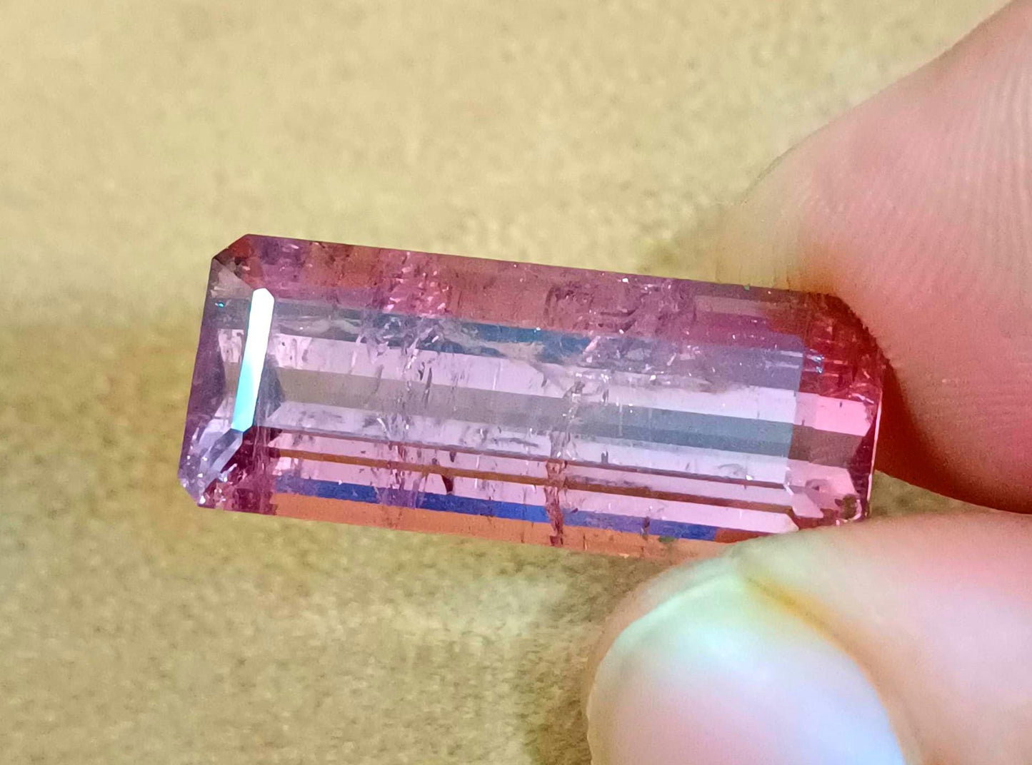 19.44ct Burgundy Red  Rubellite Tourmaline, 100% Natural Untreated Gemstone.