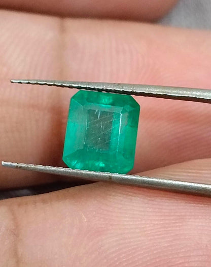 2.82ct Velvet Green Zambian Emerald , 100% Natural Earth Mined Gemstone