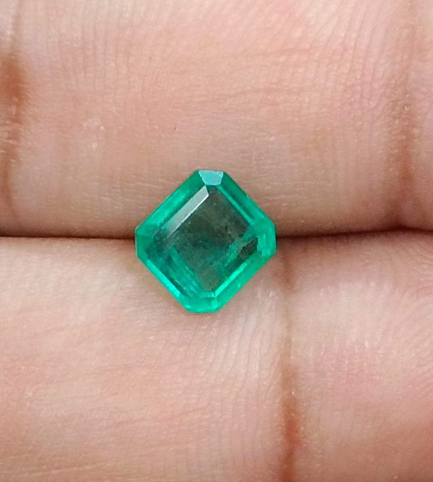 1.31ct Zambian Emerald , 100% Natural Earth Mined Gemstone