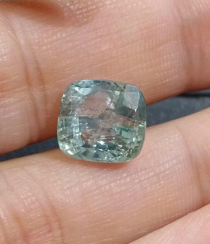 Certified 7.32ct Light Metallic Green Ceylon Sapphire, 100% Natural untreated Gemstone