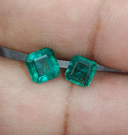 2.27ct/ 2 pcs Quality Zambian Emeralds , 100% Natural Earth Mined Gemstones.