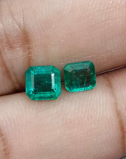 2.27ct/ 2 pcs Quality Zambian Emeralds , 100% Natural Earth Mined Gemstones.