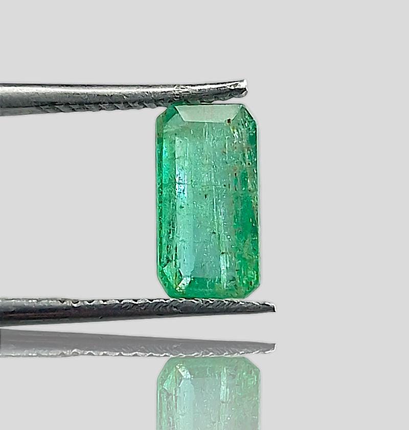 2.05ct Zambian Emerald, 100% Natural Gemstone