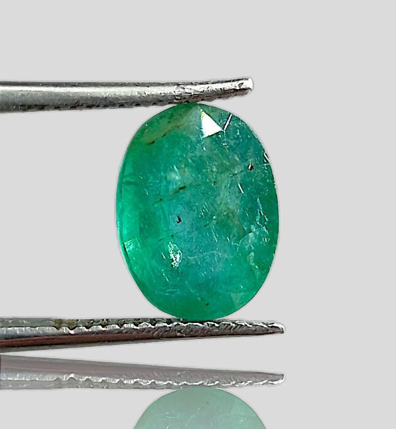 3.41ct Zambian Emerald , 100% Natural Gem