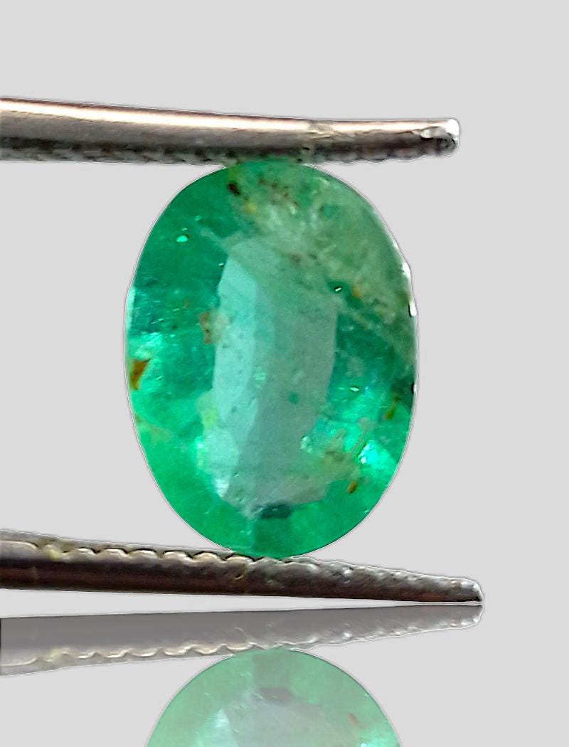 2.05ct Vivid Bright Green Emerald, 100% Natural Gem