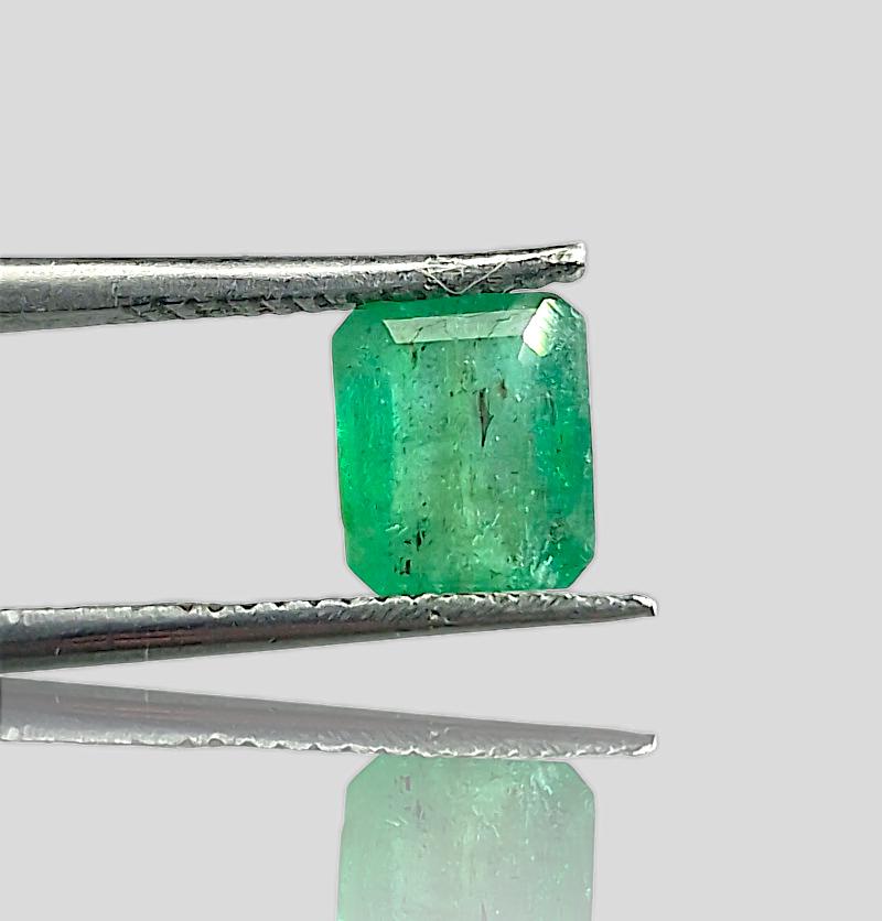 1.60ct Zambian Emerald, 100% Natural Gem