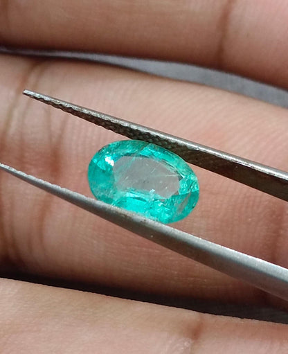 1.52ct Pastel Green Emerald , 100% Natural Earth Mined Gemstone