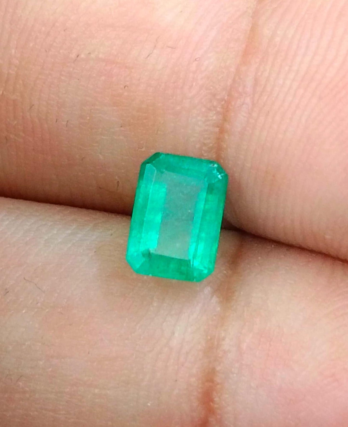 1.16ct Vivid Green Panjshir Emerald , 100% Natural Earth Mined Gemstone