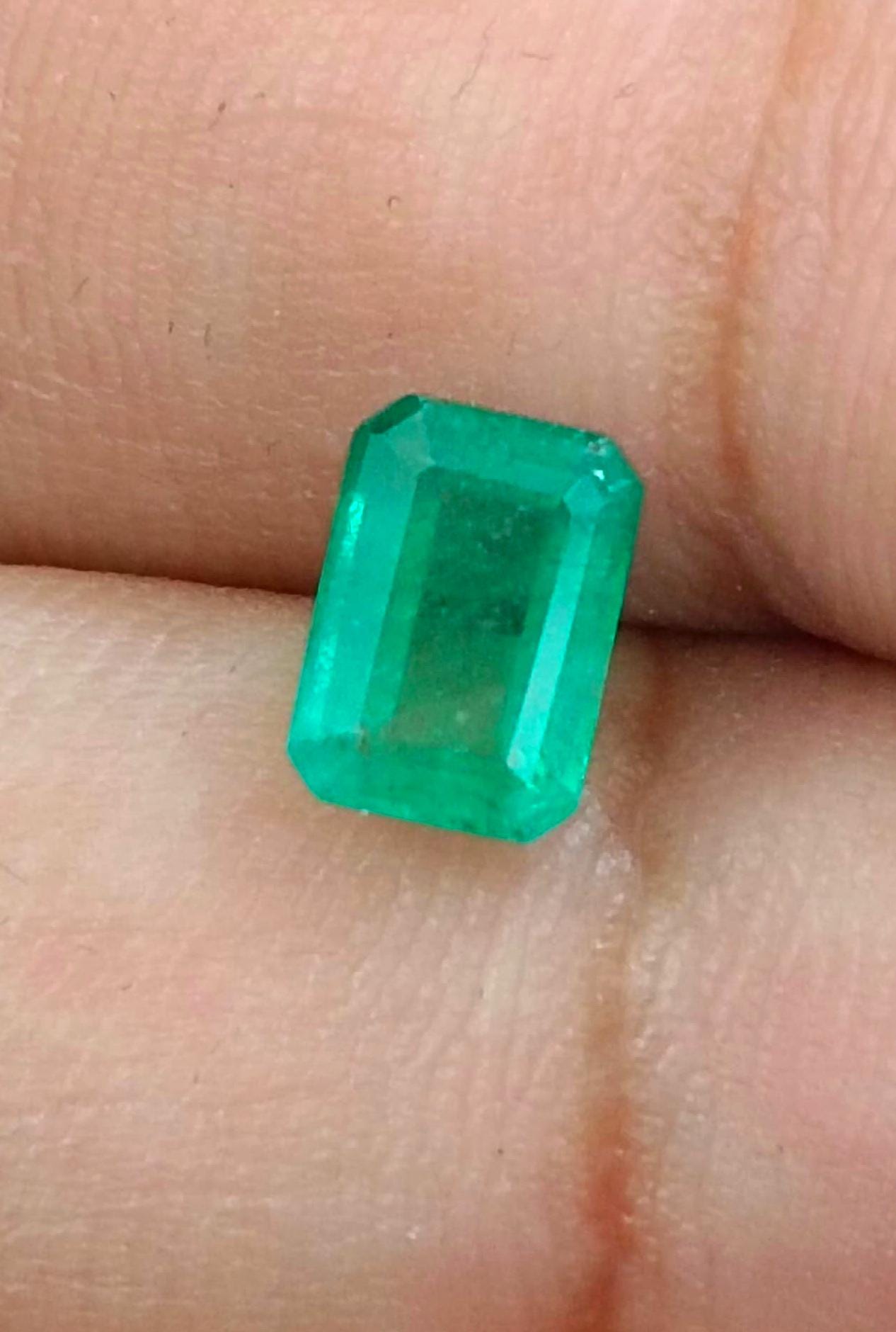 1.16ct Vivid Green Panjshir Emerald , 100% Natural Earth Mined Gemstone