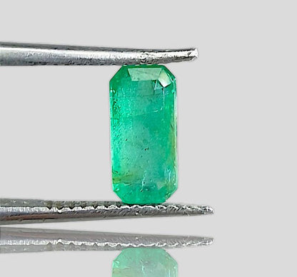 1.73ct Zambian Emerald, 100% Natural Gem