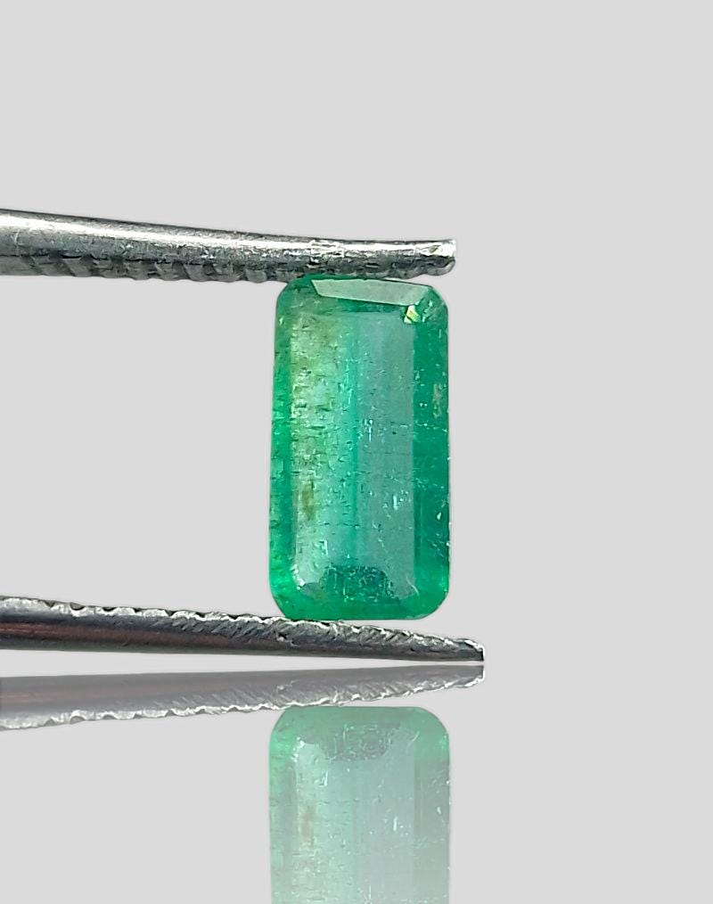 1.01ct Zambian Emerald , 100% Natural Gem