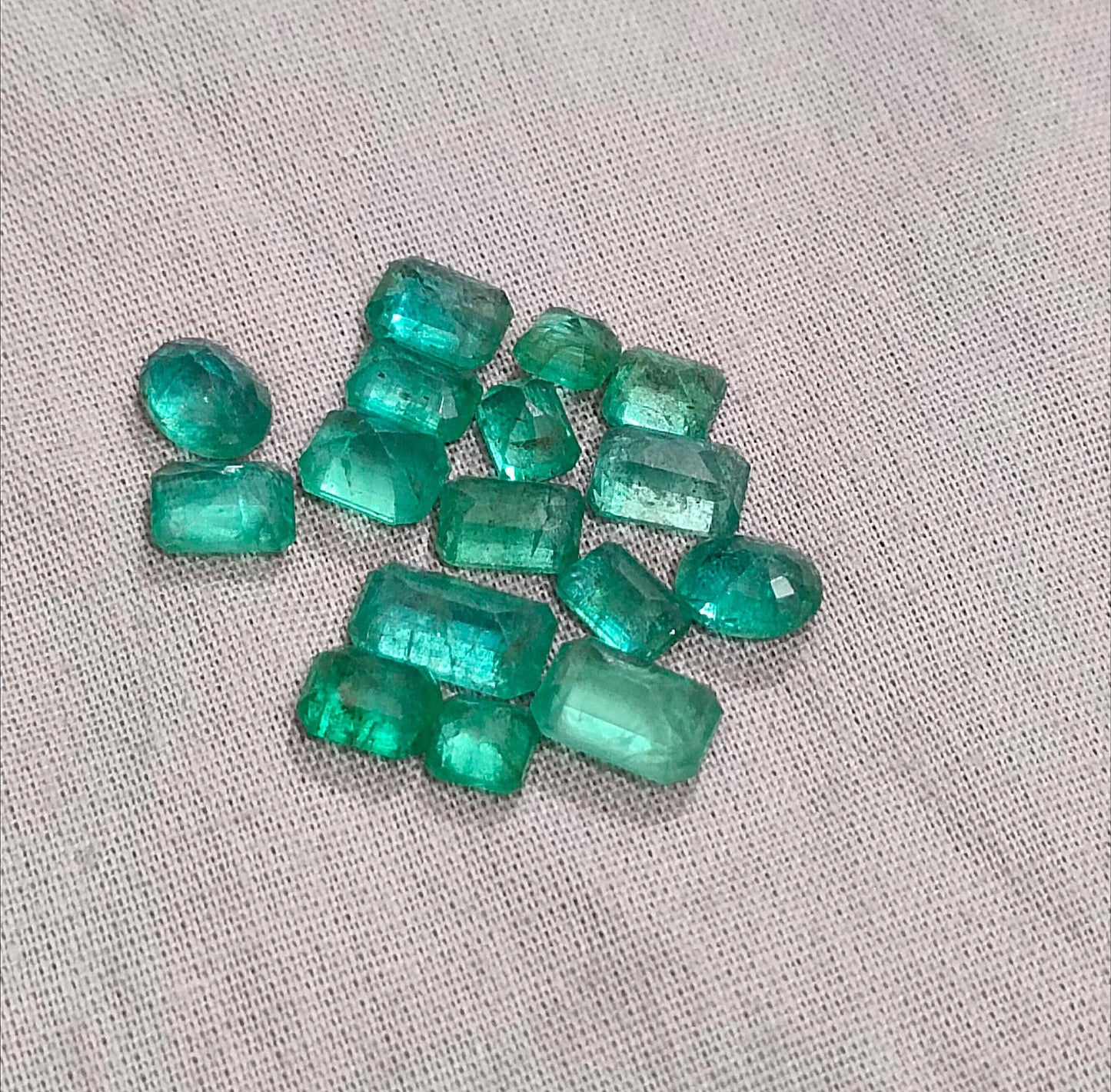 15.48ct Nice Quality Emerald Parcel, 100% Natural Gemstones