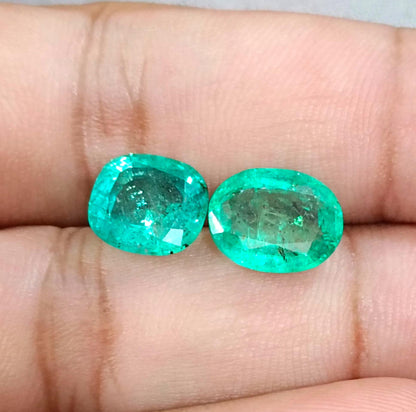 6.71ct/ 2 pcs Zambian Emeralds , 100% Natural Earth Mined Gemstones.