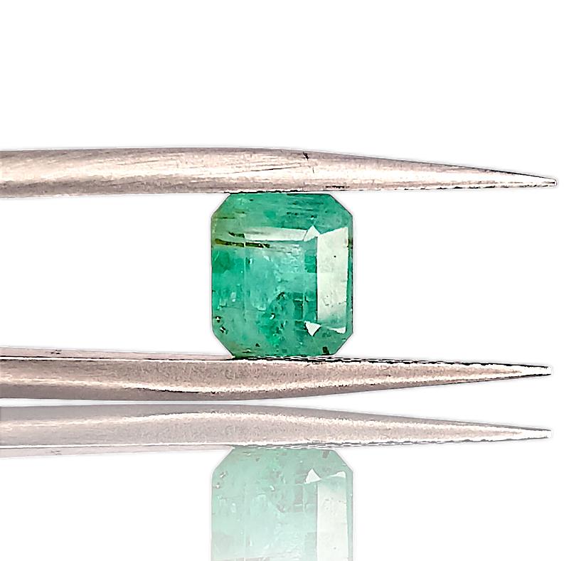 1.65ct Ethiopian Emerald , 100% Natural Earth Mined Gem.