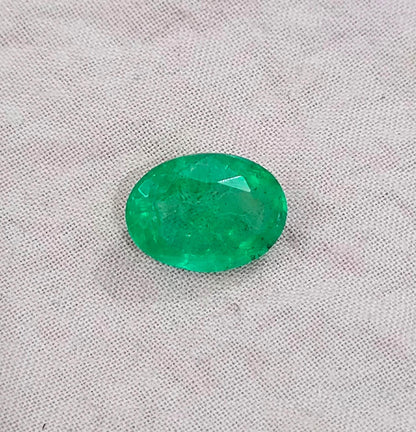 GSI Certified 2.77ct Zambian Emerald, 100% Natural Gem