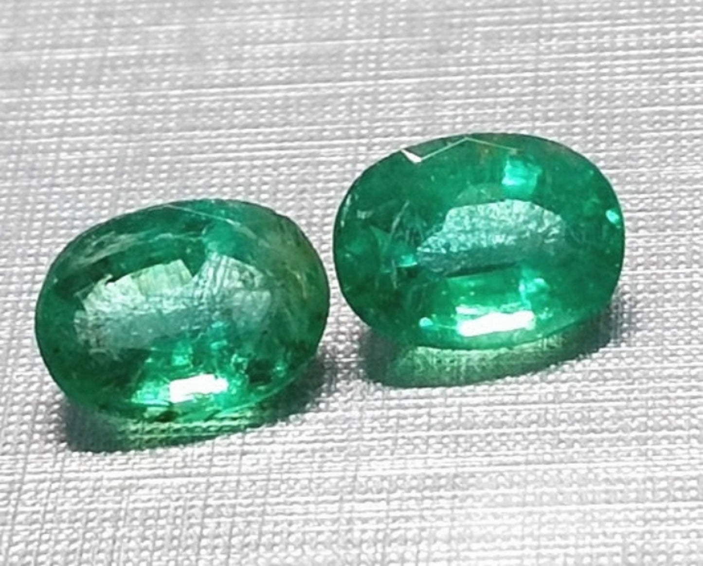 3.56ct Matching Vivid Emerald Pair, 100% Natural Gems