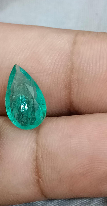 2.82ct Zambian Emerald, 100% Natural Earth Mined Gemstone.