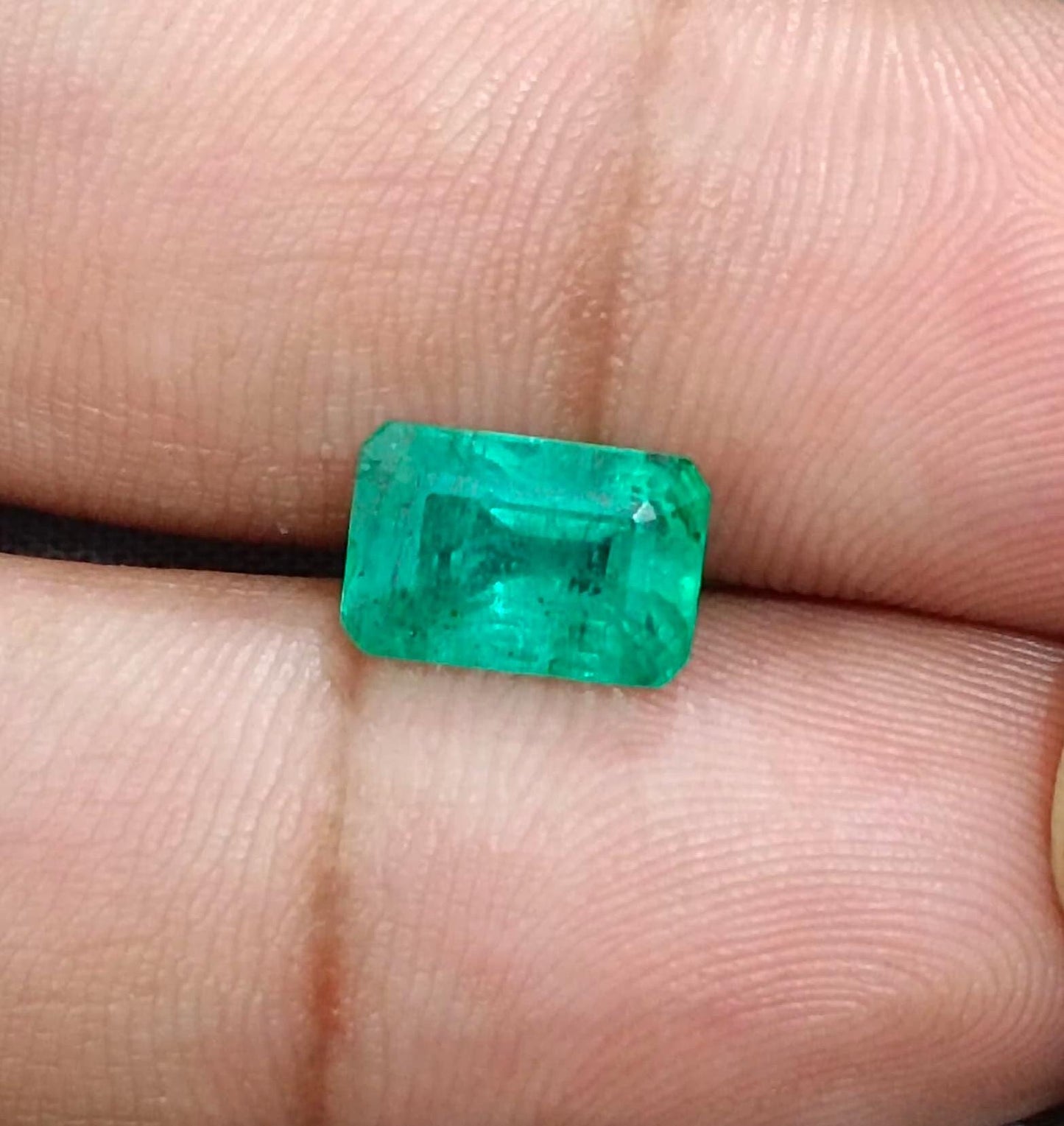 2.71ct Velvet Green Zambian Emerald , 100% Natural Earth Mined Gemstone