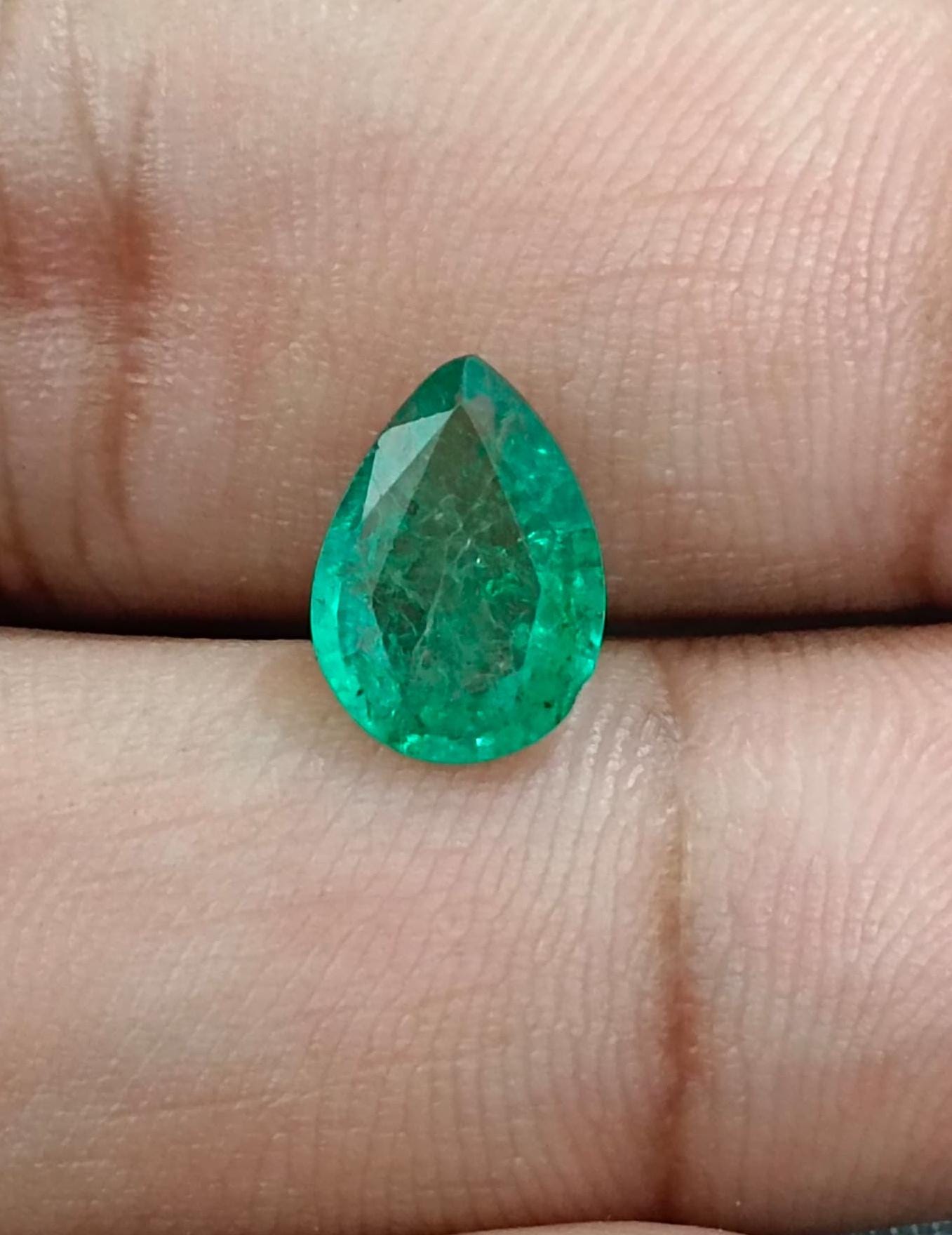 1.81ct Bright Green Zambian Emerald , 100% Natural Earth Mined Gemstone