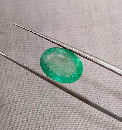 1.97ct Zambian Emerald , 100% Natural Earth Mined Gemstone