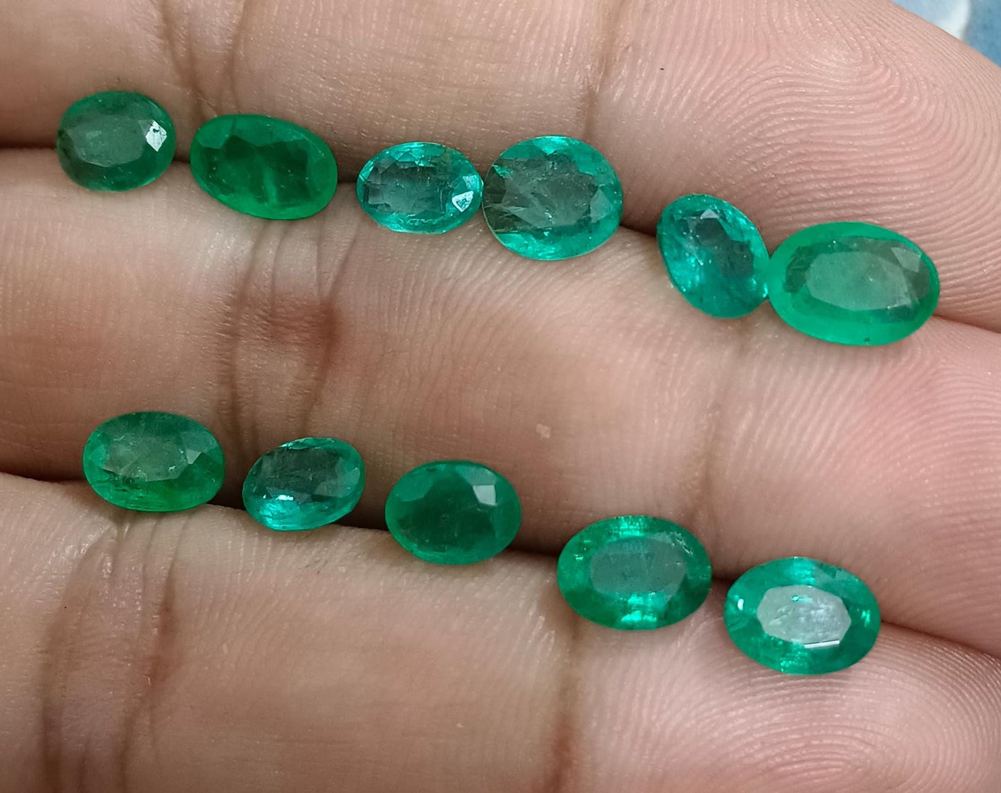 11.28ct Good Quality Emerald Parcel, 100% Natural Gemstones