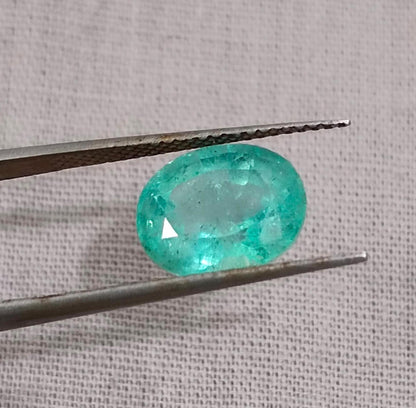 3.00ct Pastel Green Russian Emerald , 100% Natural Earth Mined Gem.