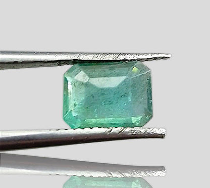 1.74ct Zambian Emerald, 100% Natural Gem