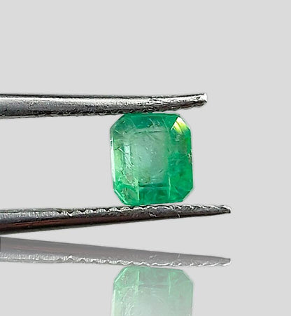 1.27ct Zambian Emerald , 100% Natural Gem