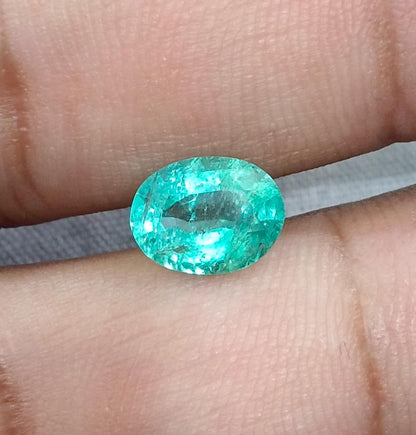 1.52ct Pastel Green Emerald , 100% Natural Earth Mined Gemstone