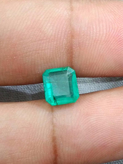 2.21ct Panjshir Emerald , 100% Natural Earth Mined Gemstone