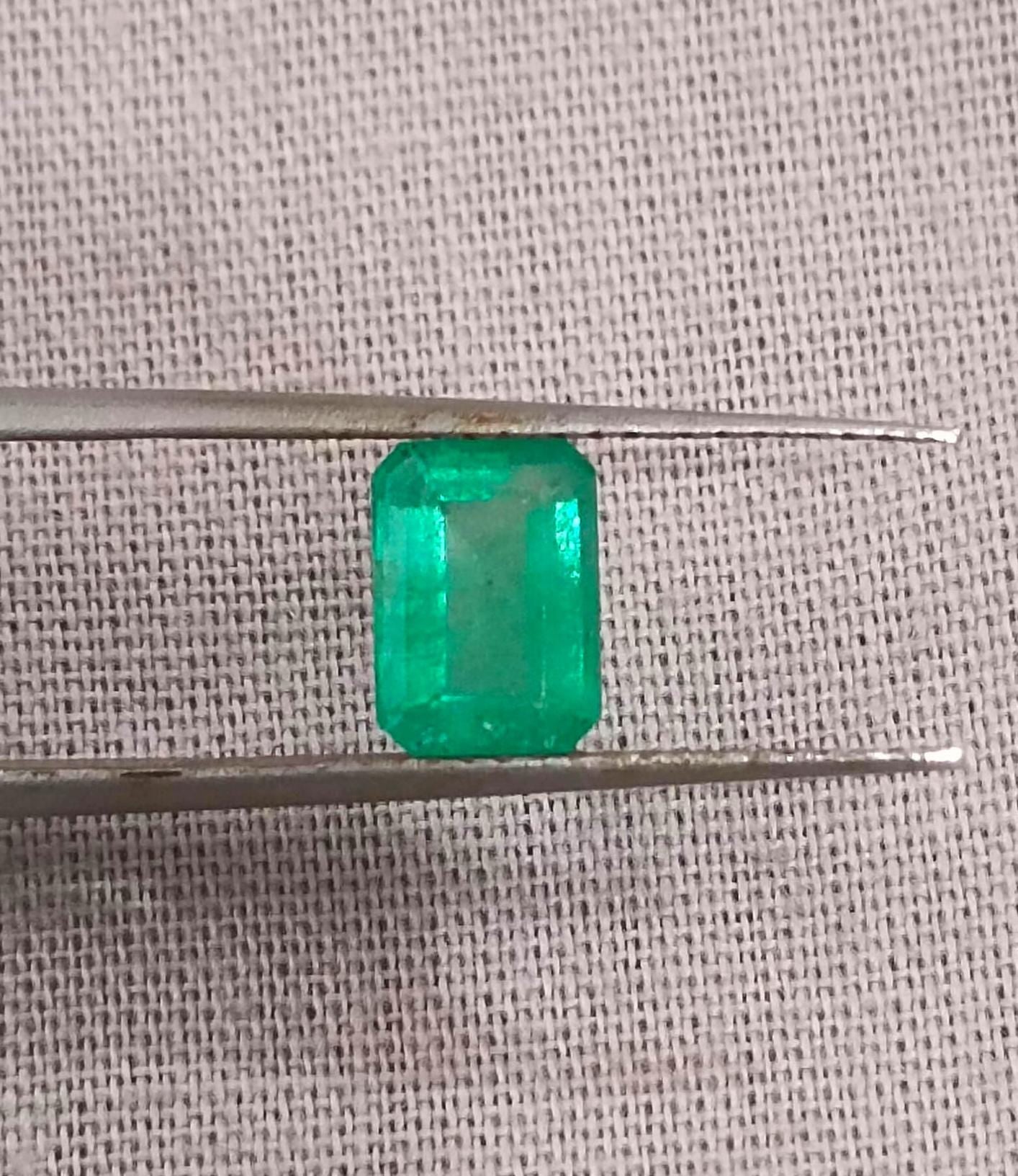 1.16ct Vivid Green Panjshir Emerald , 100% Natural Earth Mined Gemstone