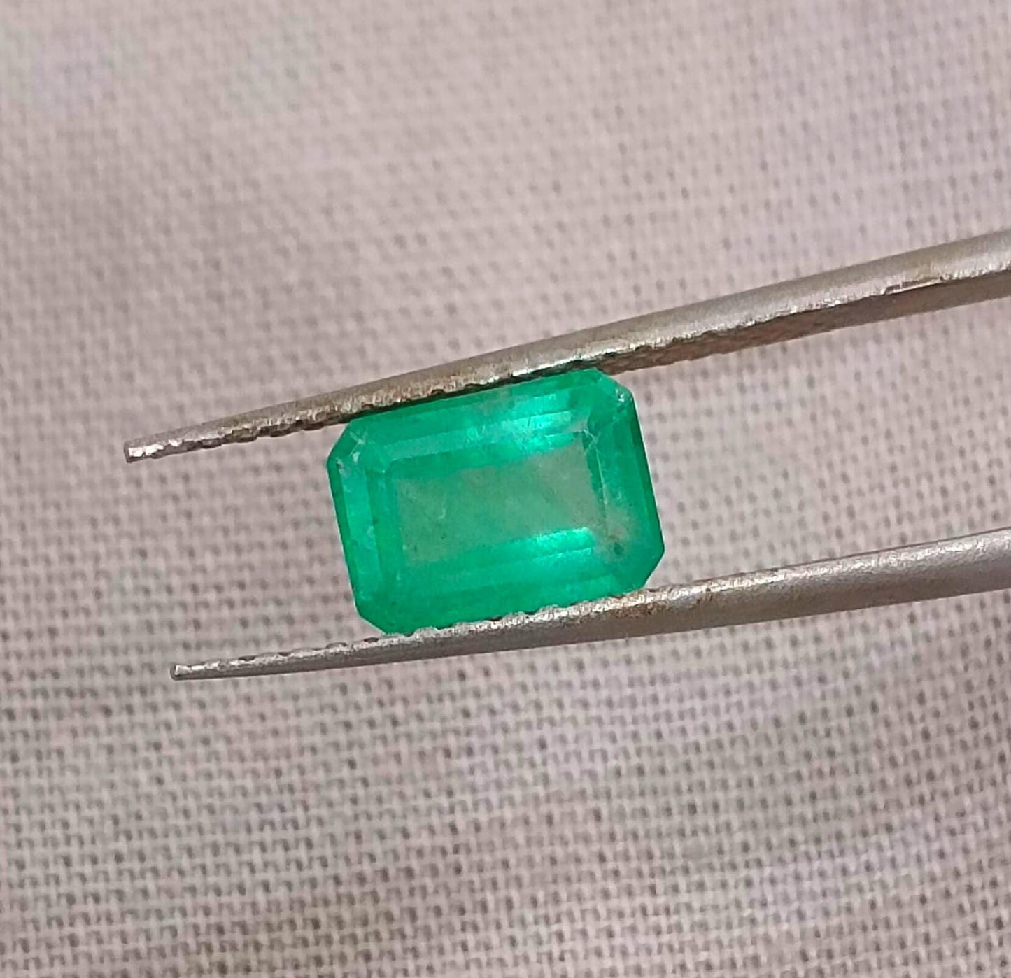 1.16ct Vivid Green Panjshir Emerald , 100% Natural Earth Mined Gemstone