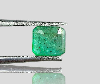 1.54ct Green Emerald , 100% Natural Gem