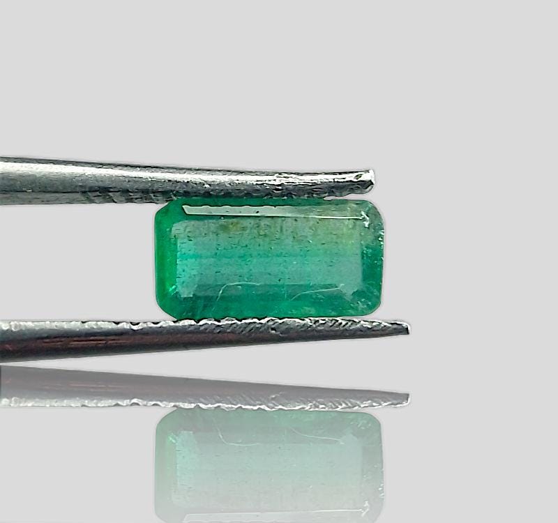 1.01ct Zambian Emerald , 100% Natural Gem